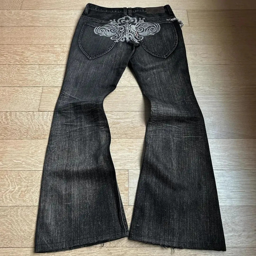 GRAVEYARD NOIR FLARE G&B