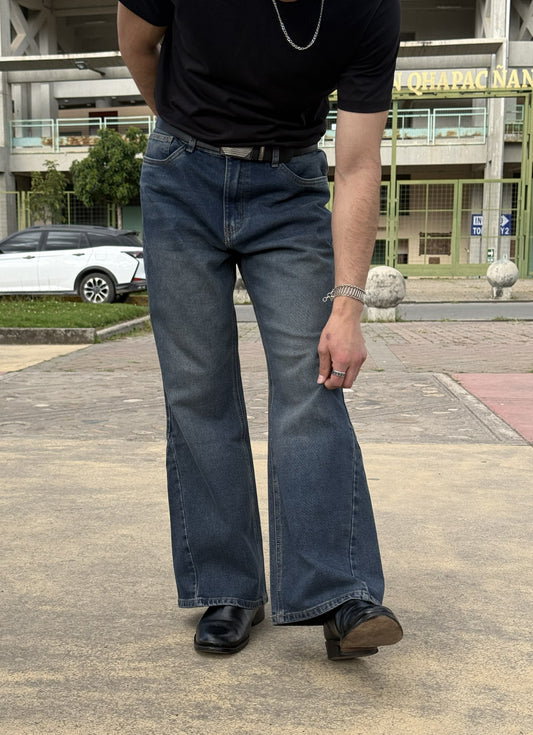JEAN FLARED SMOKE BLUE